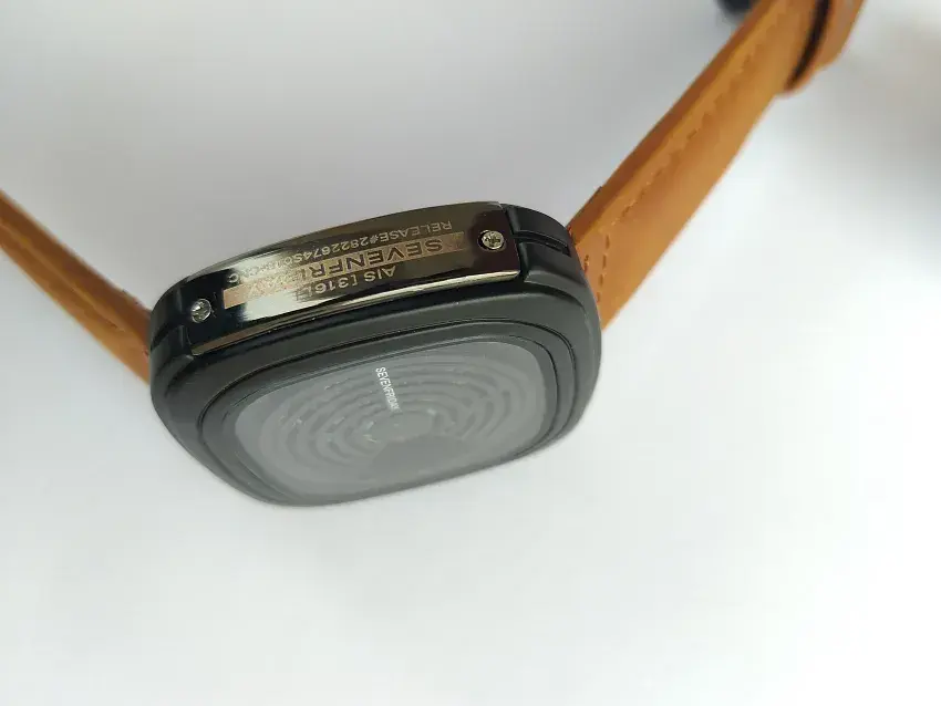 Ais 316l sevenfriday price deals