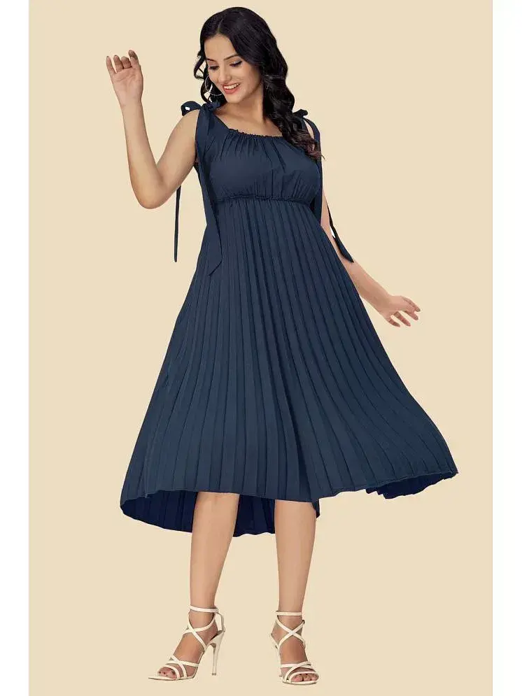 Selvia Crepe Solid Midi Women s Cut Out Dress Wine Pack of 1 Buy Selvia Crepe Solid Midi Women s Cut Out Dress Wine Pack of 1 Online at Best Prices in India on Snapdeal