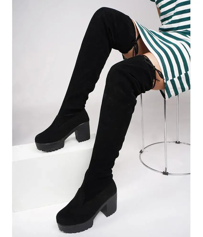 Knee length boots online india hotsell